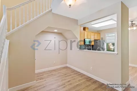 139 Concord Cir, Mountain View, CA 94040 photo 6