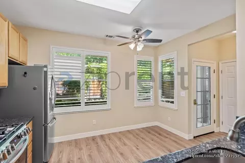 139 Concord Cir, Mountain View, CA 94040 photo 11
