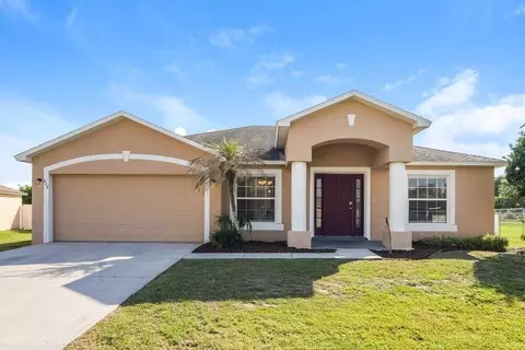 828 Cabaret Ct, Poinciana, FL 34759