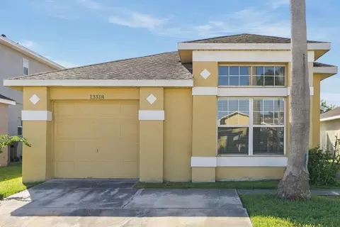 13318 Greenpointe Dr, Orlando, FL 32824