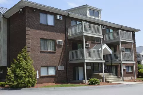 33 Andrew St #1, Manchester, NH 03104
