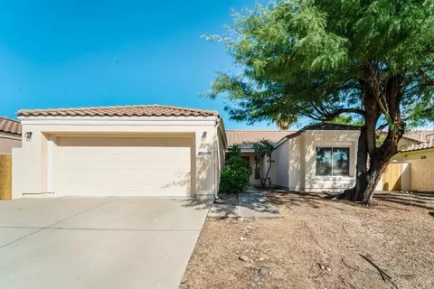 3674 W Thundercloud Loop, Casas Adobes, AZ 85742