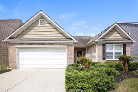 610 Clairidge Ln, Lawrenceville, GA 30046