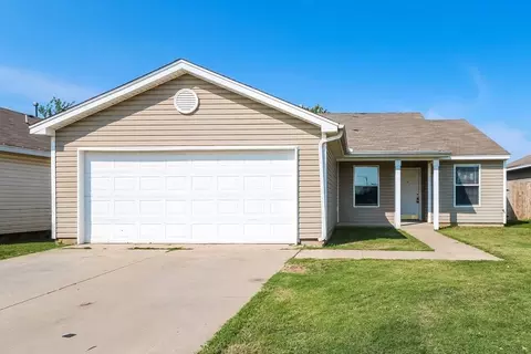 1101 Edinburg Dr, Yukon, OK 73099