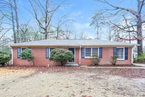 405 13th Ct NW, Center Point, AL 35215