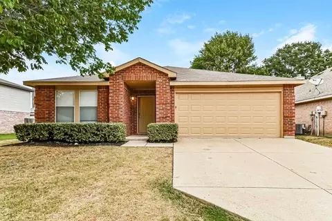 8117 Montecito Dr, Denton, TX 76210