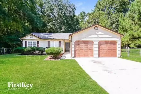 646 Woodknoll Ct, Jonesboro, GA 30238