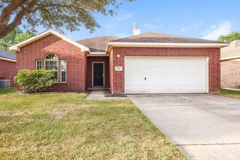 32103 Sue Ln, Pinehurst, TX 77362