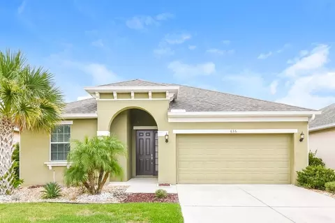 636 Star Magnolia Dr, Kissimmee, FL 34744