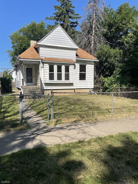 3247 Blackstone Dr, Toledo, OH 43608