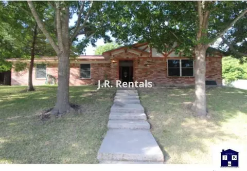 616 Manning Dr, Copperas Cove, TX 76522
