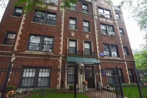4546 N Damen Ave #101, Chicago, IL 60625