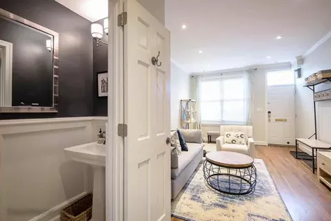 1425 P St NW, Washington, DC 20005 photo 5