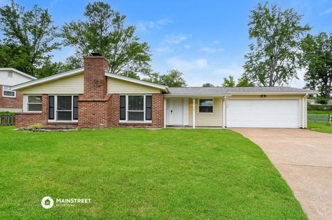4917 Rainford Ct, Concord, MO 63128