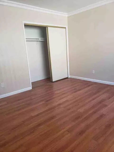 13541 Vanowen St, Los Angeles, CA 91405 photo 9