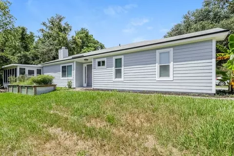 3913 Grand Central Pl W, Jacksonville, FL 32246