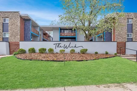 3700 Warwick Blvd, Kansas City, MO 64111