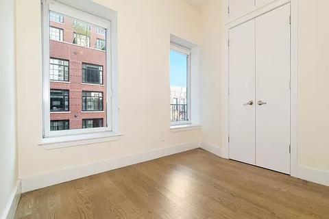 Undisclosed, New York, NY 10002