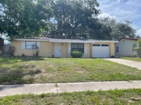 1646 Doubloon Dr, Holiday, FL 34690