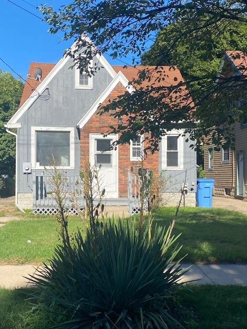 319 N Magnolia Ave, Lansing, MI 48912