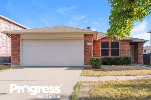 3343 Lipizzan Dr, Denton, TX 76210