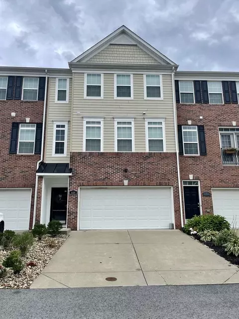 409 Saint Andrews Dr, Cheat Lake, WV 26508