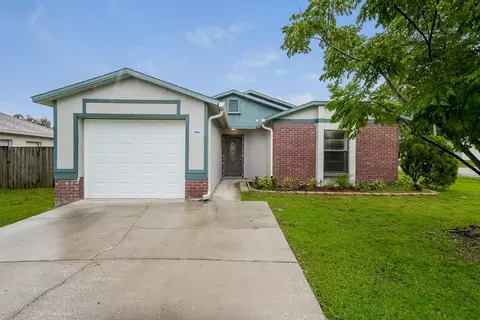 1402 Thistledown Dr, Brandon, FL 33510