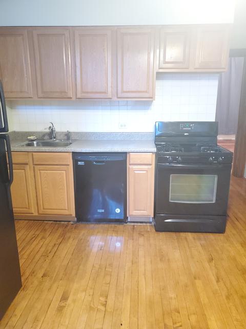 919 N Leavitt St #1r, Chicago, IL 60622