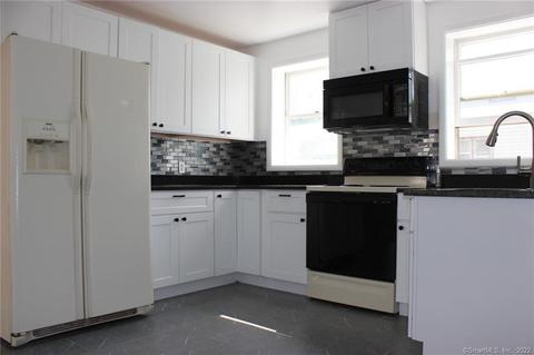 297 Quinnipiac St, Wallingford, CT 06492