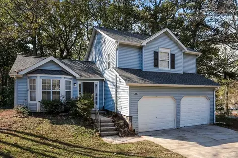 5453 Fox Valley Ln, Stone Mountain, GA 30088