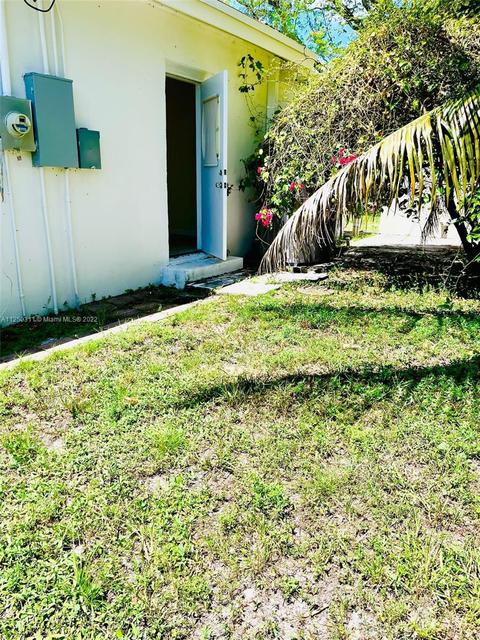 4613 SW 31st Dr, Pembroke Park, FL 33023