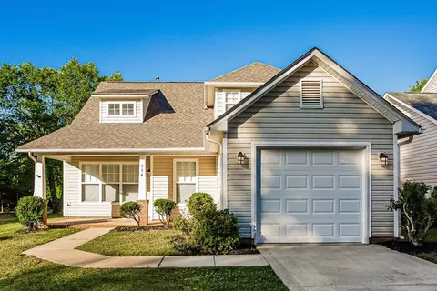 734 Ablow Dr, Matthews, NC 28105