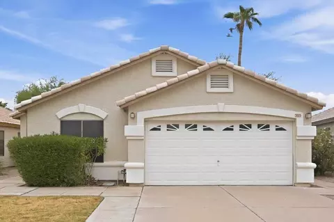 305 N Abalone Dr, Gilbert, AZ 85233