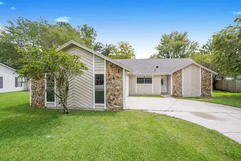 2243 Felucca Dr, Middleburg, FL 32068