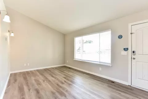 874 N Main St, Orem, UT 84057 photo 12