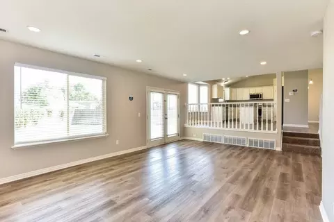 874 N Main St, Orem, UT 84057 photo 6