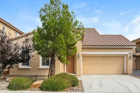 9832 Lake Austin Ct, Spring Valley, NV 89148