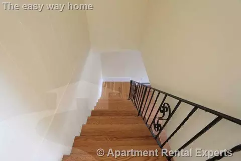 2 Central St #1, Somerville, MA 02143