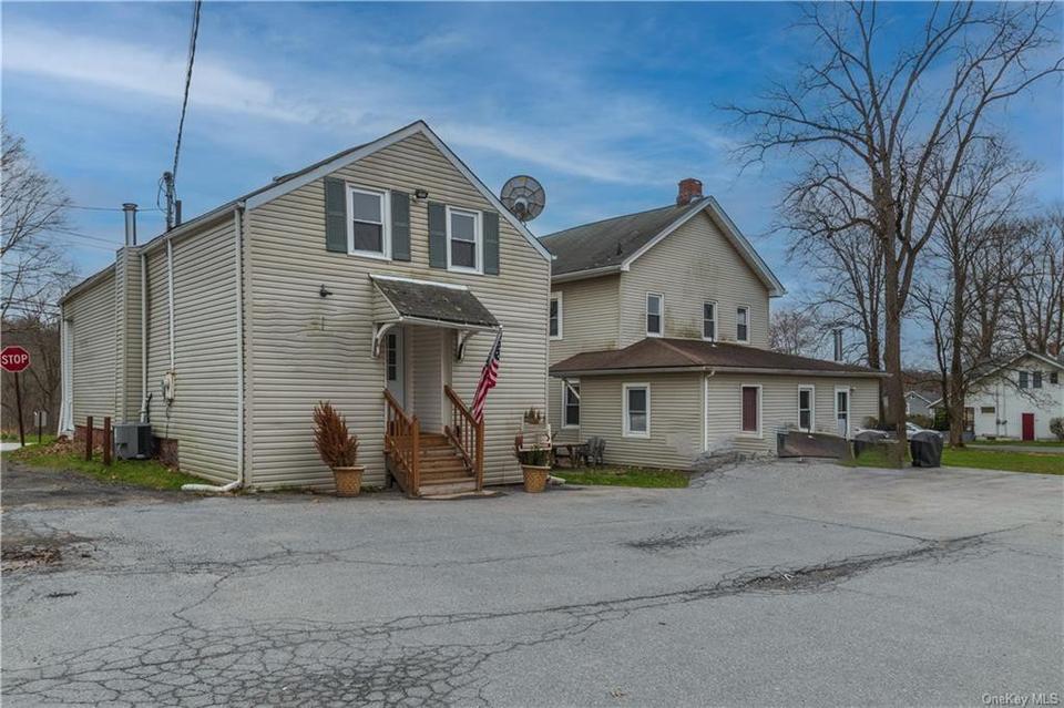 675 Ridgebury Rd, Slate Hill, NY 10973 33 Photos MLS 50472851 Movoto