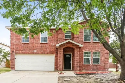 9113 Troy Dr, Fort Worth, TX 76123