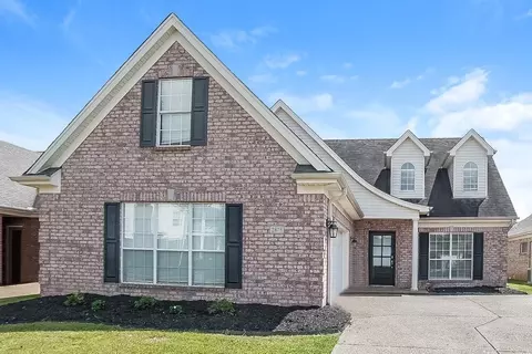 2875 Liverpool Ln, Southaven, MS 38671