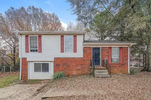 1325 Turf Dr, Center Point, AL 35215