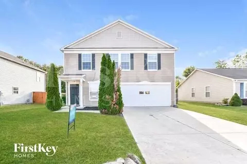723 Sedgewick Ln, Greenfield, IN 46140