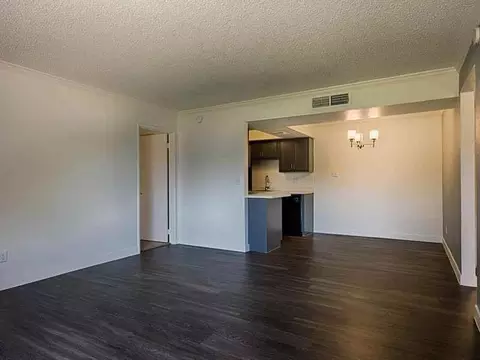 2354 W University Dr, Mesa, AZ 85201