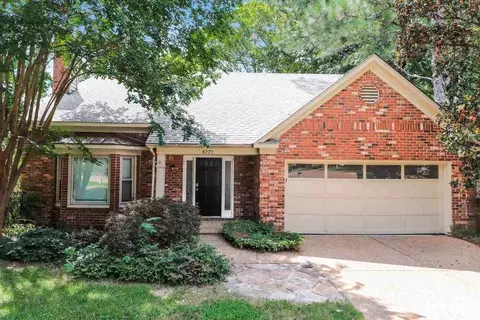 8772 Cedar Mills Cir, Cordova, TN 38016