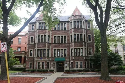 4631 N Paulina St #400, Chicago, IL 60640