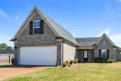 2733 Sapper Ln, Southaven, MS 38672
