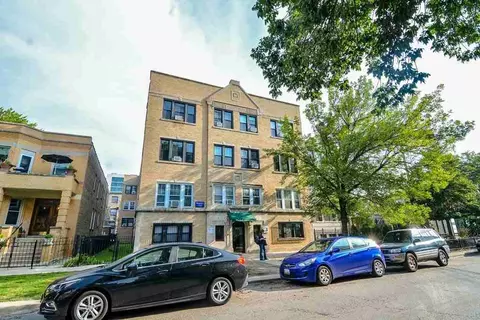 816 W Waveland Ave #20, Chicago, IL 60613