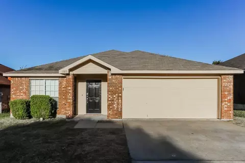 1303 Coronado Ln, Duncanville, TX 75137