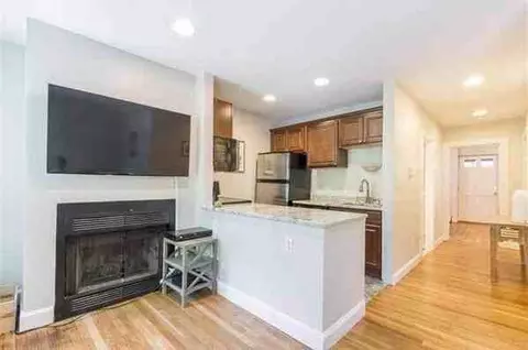 227 W 3rd St #2, Boston, MA 02127